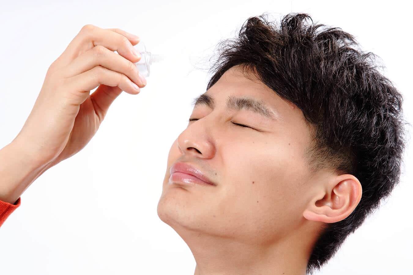 目が赤くなるのを防止!充血を効果的に予防するための対策方法6選